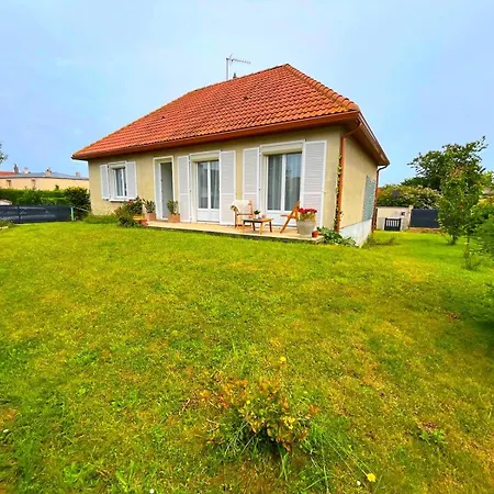 A 12 Min A Pied De La Plage Et 5 Min Du Centre De Luc-Sur-Mer Exterior photo